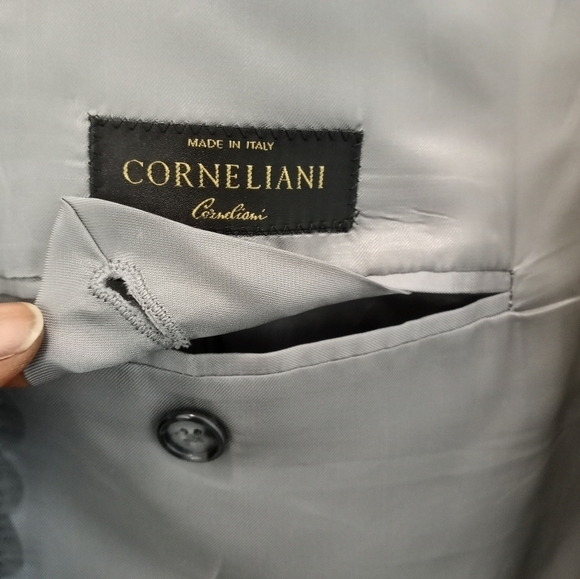 Corneliani Italian Wool Blazer 44R | Tailored Classic Sartorial - Picture 8 of 16
